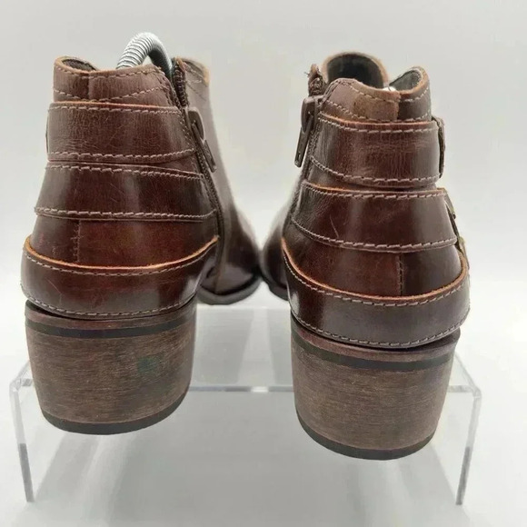 Matisse Kate Ankle Booties 8 M Womens Smooth Distressed Leather Buckle Strap Zip - Picture 6 of 16